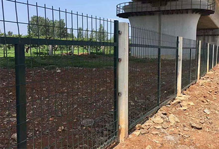 铁路护栏网